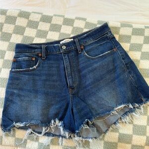 Abercrombie The Cutoff Short High Rise Curve Love